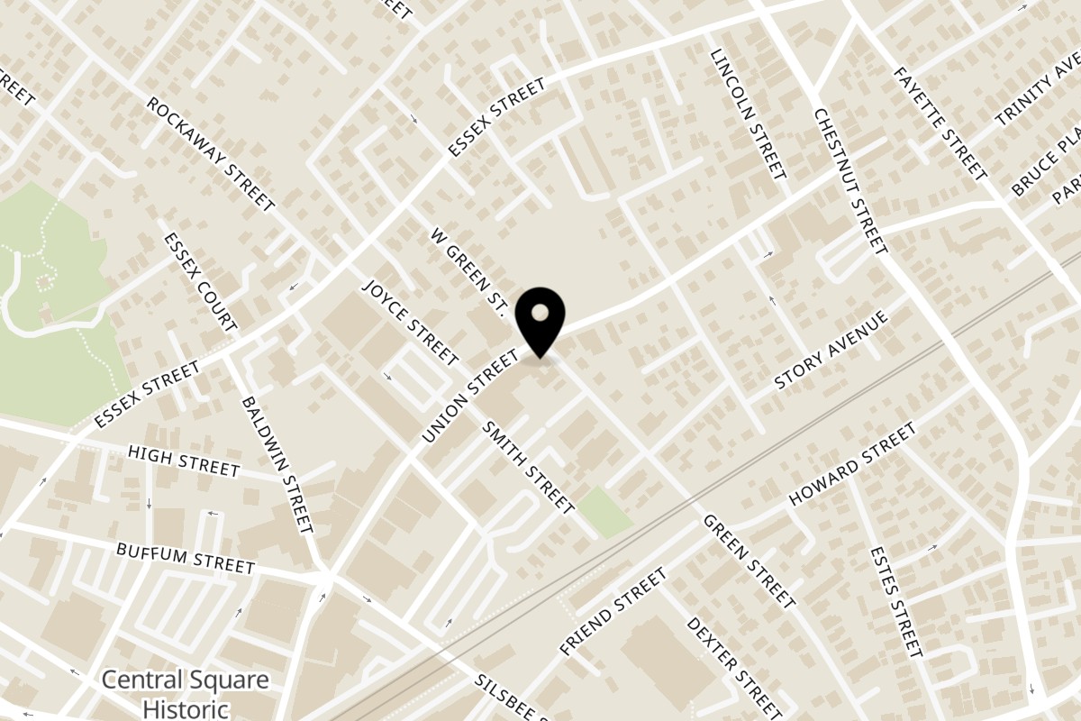 Map showing the location of D' Empanadas Lynn on 112 Union St in Lynn